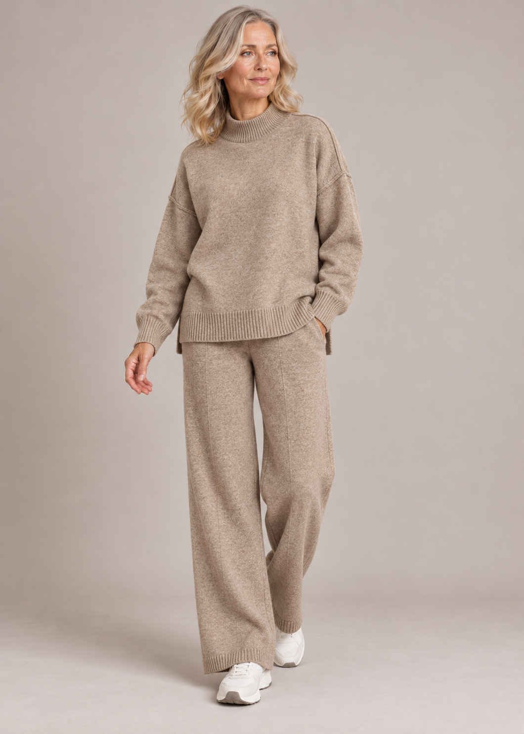 Beatrix™ | Set di Maglia a Due Pezzi con Collo Alto Morbido