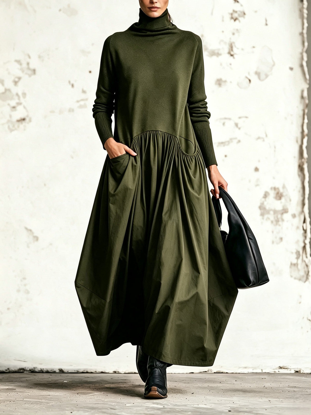 Lore | Abito lungo oversize con collo alto e ampie tasche